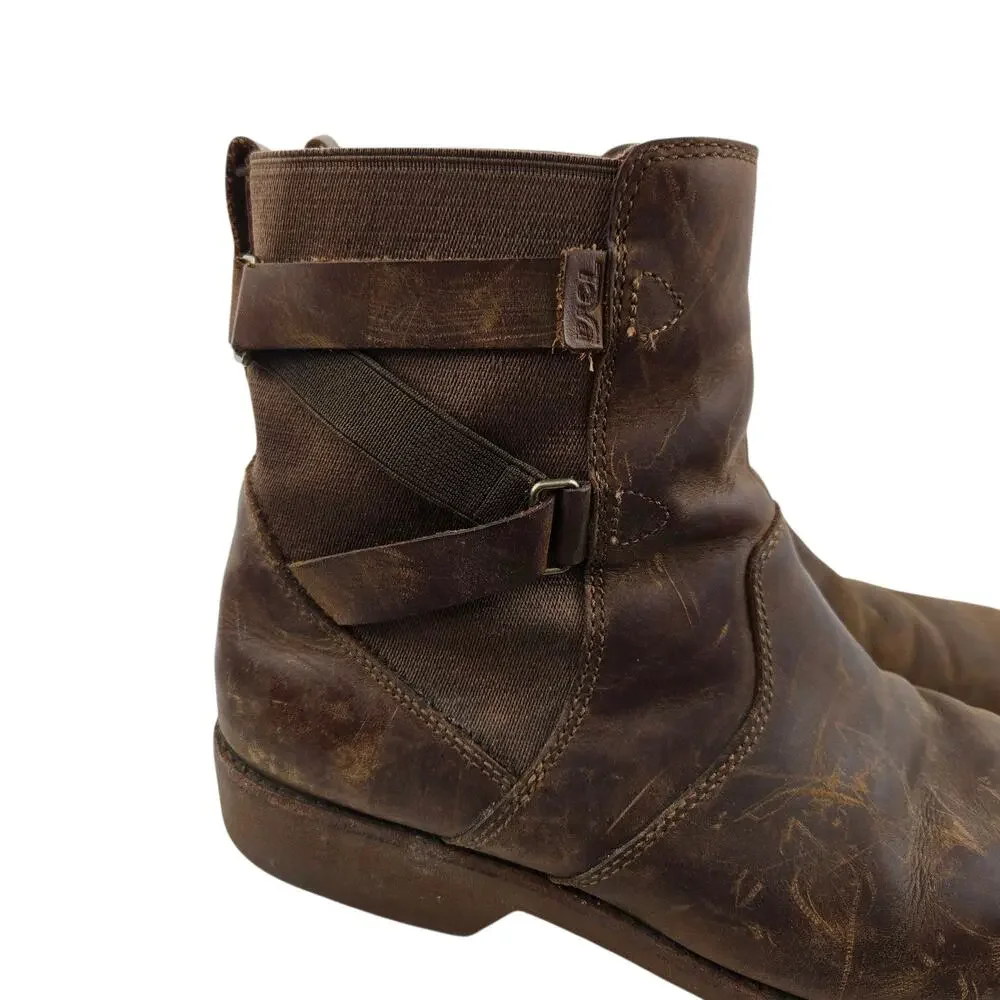 Teva ellery brown